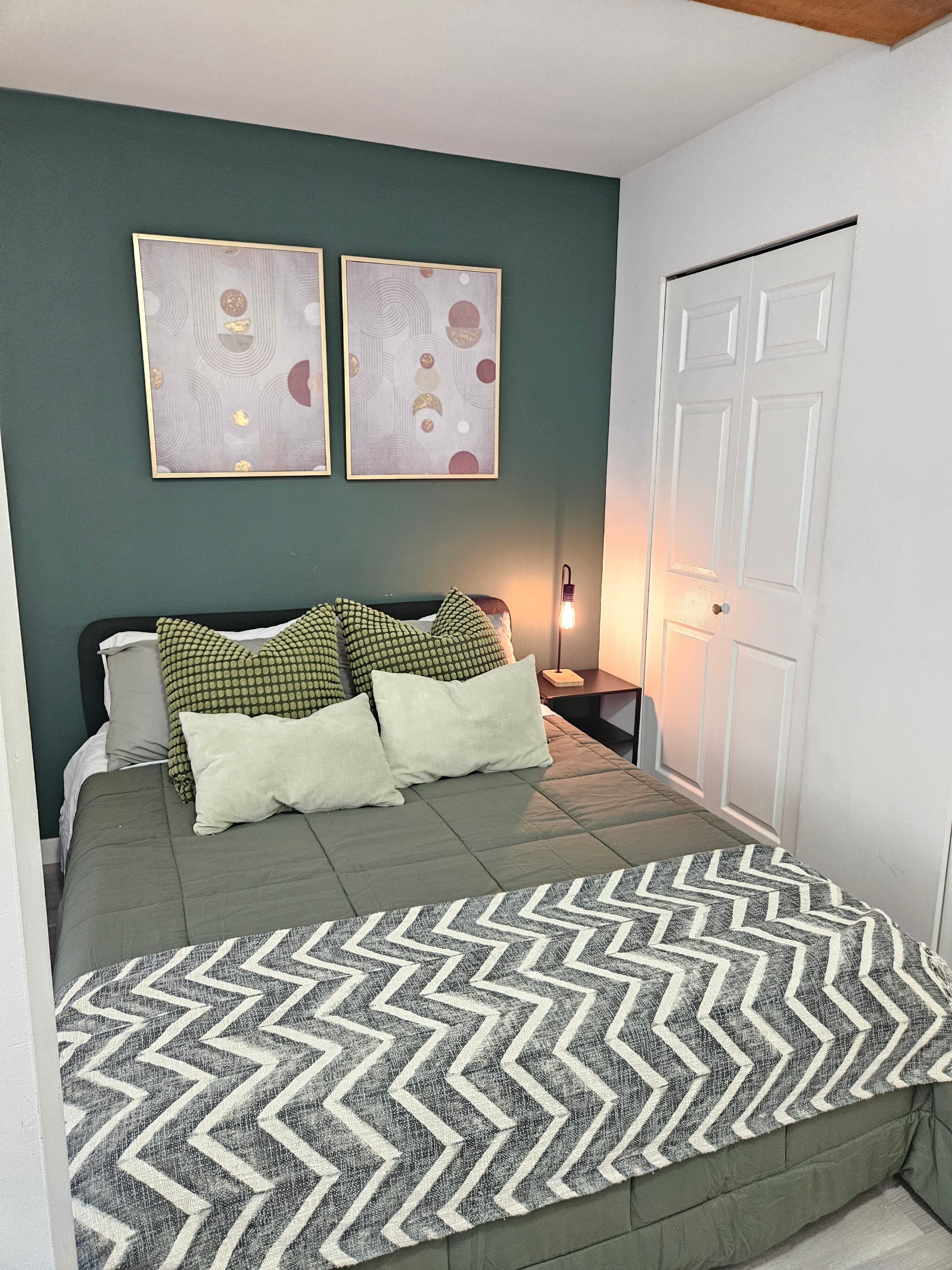 40 Powell #302 - Modern 1BR in Gastown